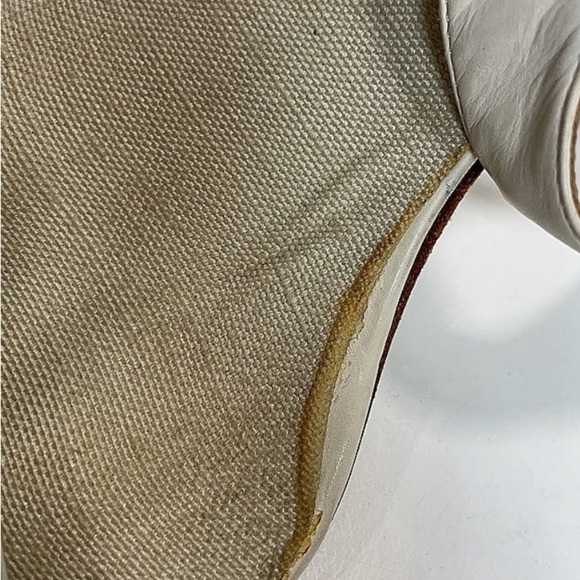 Manolo Blahnik Ivory Strappy Heels - Picture 6 of 9